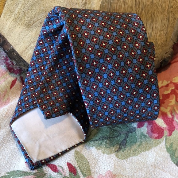 HARDY AMIES London Tie Floral Geometric 100% Silk Tie Classic Slim Career Casual - Picture 11 of 12